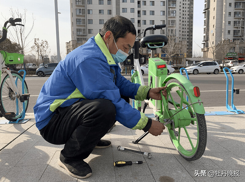 菏澤保障市民短途出行市區(qū)每天調(diào)度數(shù)千輛共享助力車