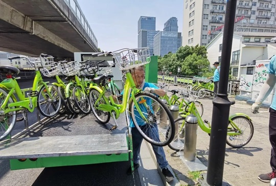 蘇州：他們守護“小綠車”的“說走就走”